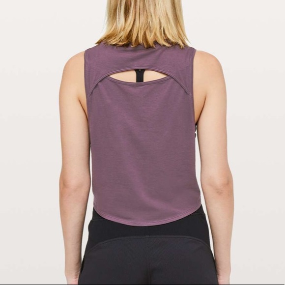 lululemon athletica Tops - LULULEMON purple cut back crop tank